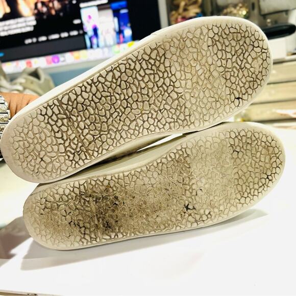 MICHAEL KORS Girls Monogrammed Platform Sneakers in Beige & Gold Sz 2 - Picture 7 of 8